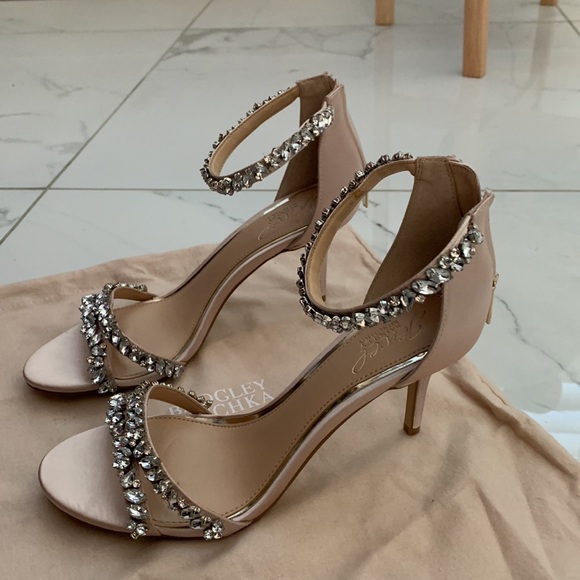 Badgley Mischka Shoes - NWT Badgley Mischka Jewel Encrusted Heel Sandals